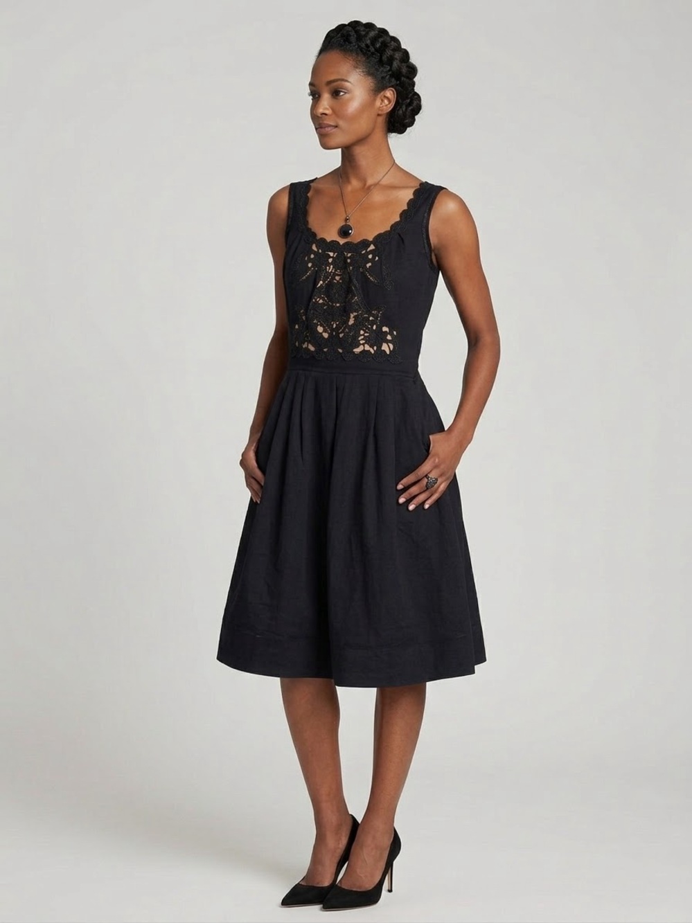 Elie Tahari Black Lace Bodice Pleated A Line Cocktail Dress IT 42 Fits US 6
